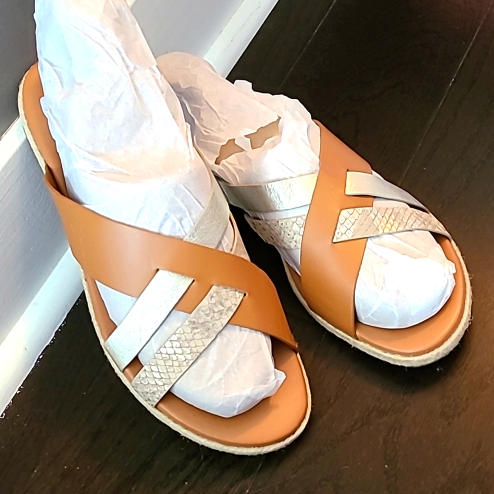 *2/$30 summer clearout* NWOT Cole Haan s.8.5 leather sandals
